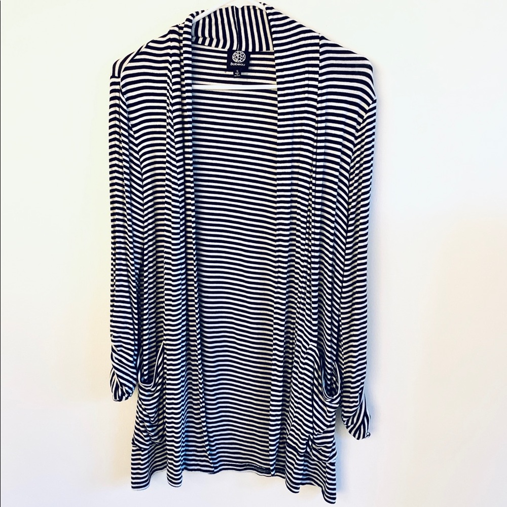 Bobeau Striped Ruched Sleeved Sweater